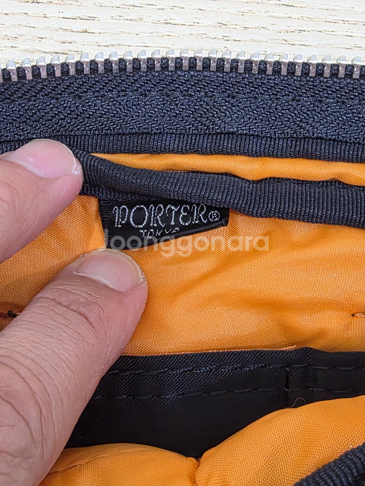 요시다 포터 탱커 숄더백 블랙 판매합니다. 622-78809--7