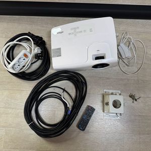 Vivitek MS582 빔 프로젝터 + 전동 스크린