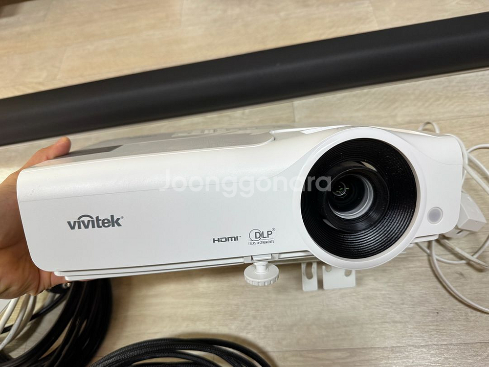 Vivitek MS582 빔 프로젝터 + 전동 스크린--2