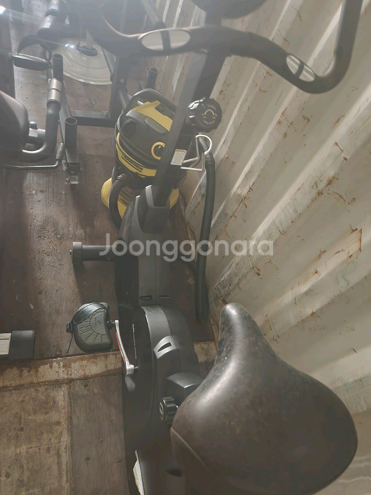 뉴발란스 실내자전거--0