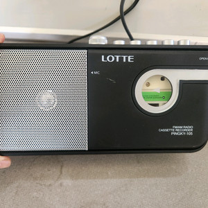 롯데전자 핑키105(PINGKY-105) 카세트 플레이어