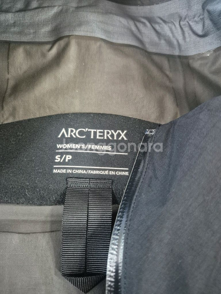 아크테릭스 여성용 후디 제타SL 스몰사이즈--2