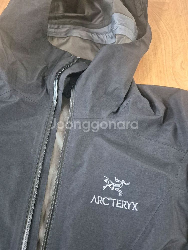 아크테릭스 여성용 후디 제타SL 스몰사이즈--3