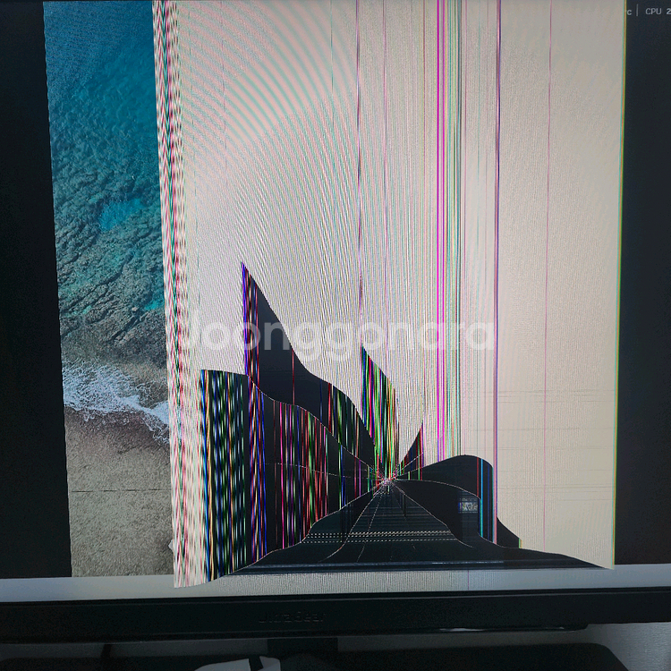 LG 4K UHD 27인치 모니터--0