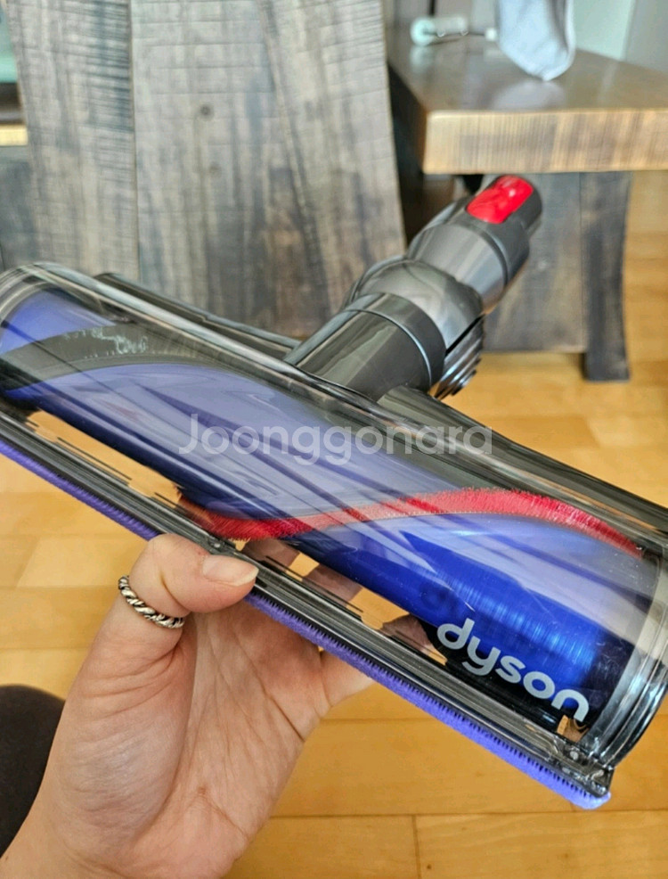 다이슨 V10 모터바 클리너 헤드(카페트롤러) 새제품 판매합니다.--0