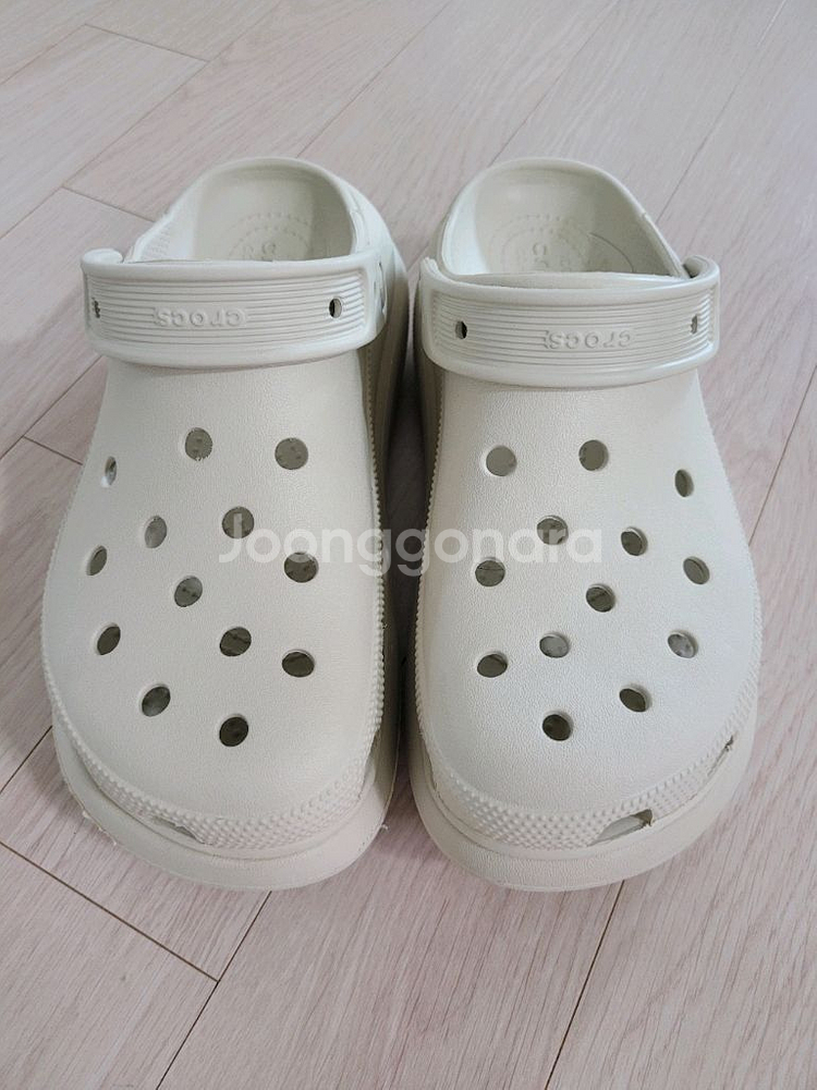 크록스 플랫폼 클로그 M6/W8--1