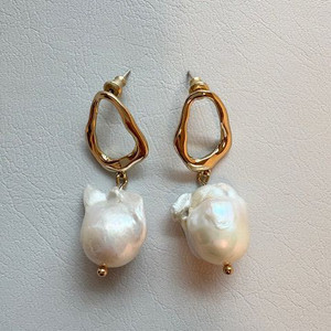 못난이 바로크 진주 귀걸이 (새상품)