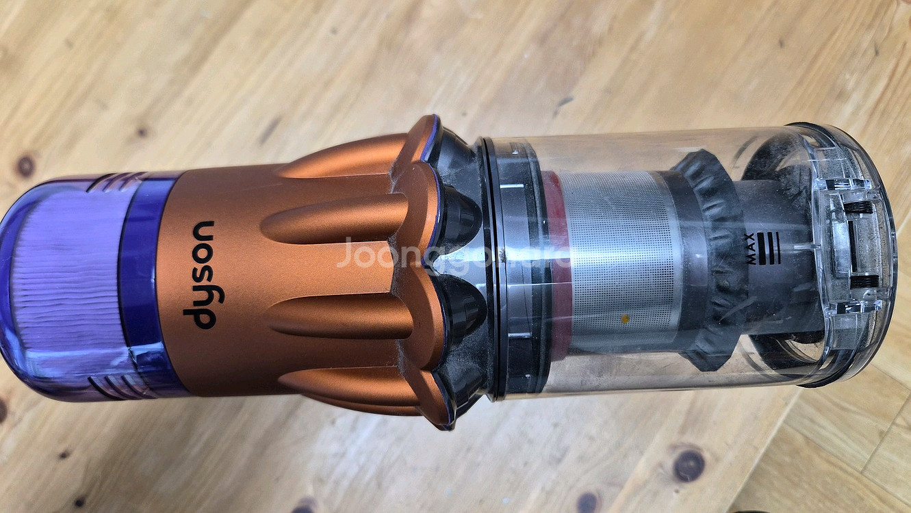 디지털슬림 다이슨 무선 청소기 본체와 헤드 SV18--1