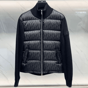 <디ㅣ올> 새상품 / 니트패딩 / 약 100 사이즈 (여성 77)