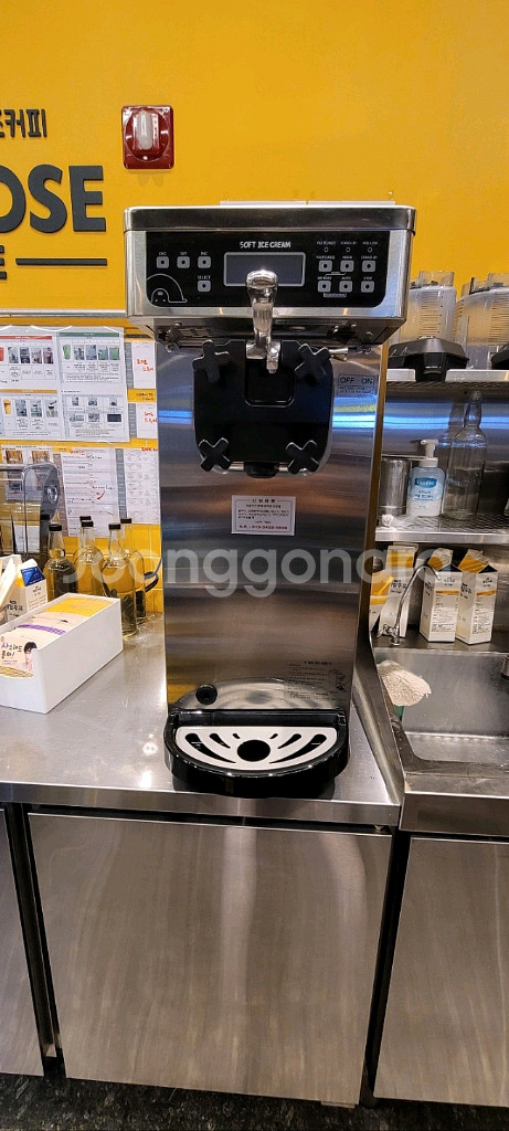 중고 아이스트로 소프트아이스크림기계 isi161th--0