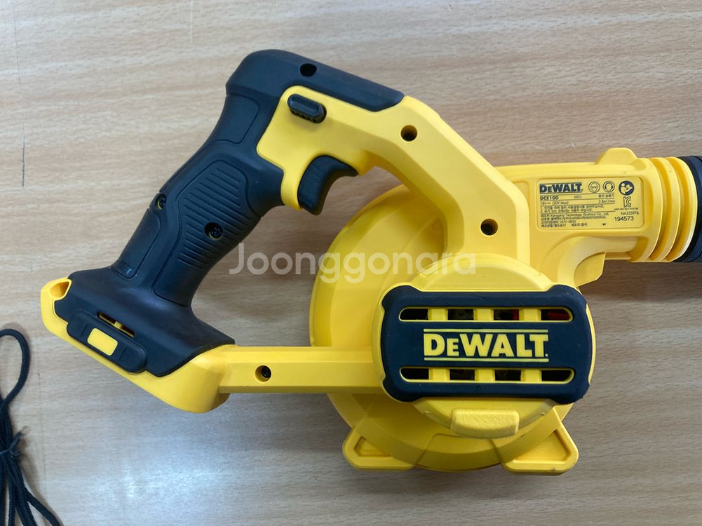 디월트 DCE100 충전 송풍기 베어툴--2