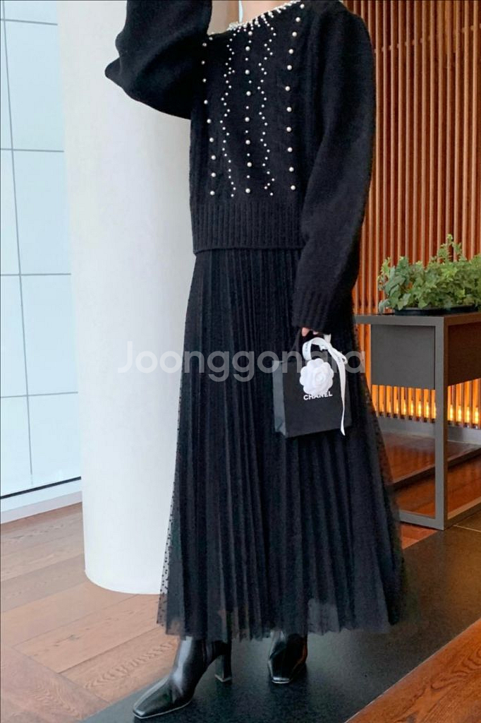 바이씨니 도트샤 스커트 블랙--1