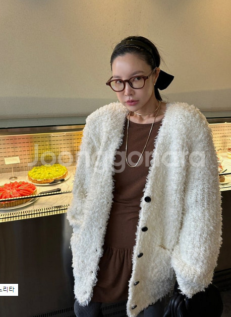 (새상품, 택O)드노리타 파이날 퍼리 아이반코트_JK 아이보리--0