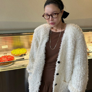 (새상품, 택O)드노리타 파이날 퍼리 아이반코트_JK 아이보리