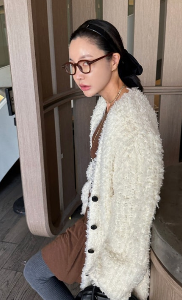 (새상품, 택O)드노리타 파이날 퍼리 아이반코트_JK 아이보리--1