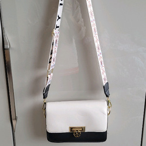 토리버치 크로스백