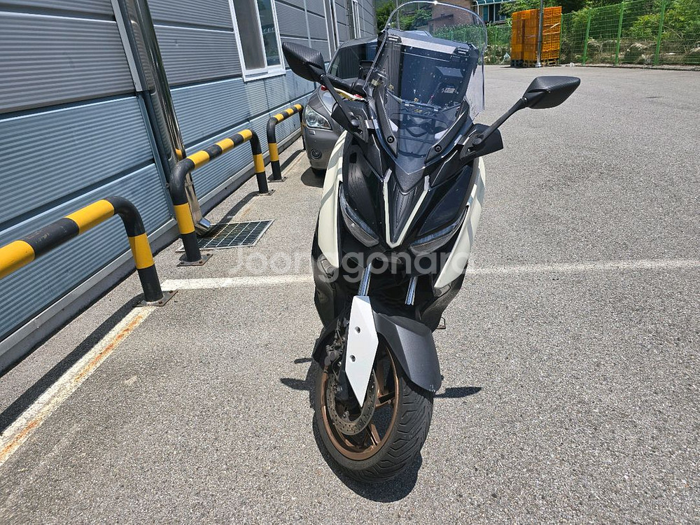 아마하 xmax 22년 스쿠터--2