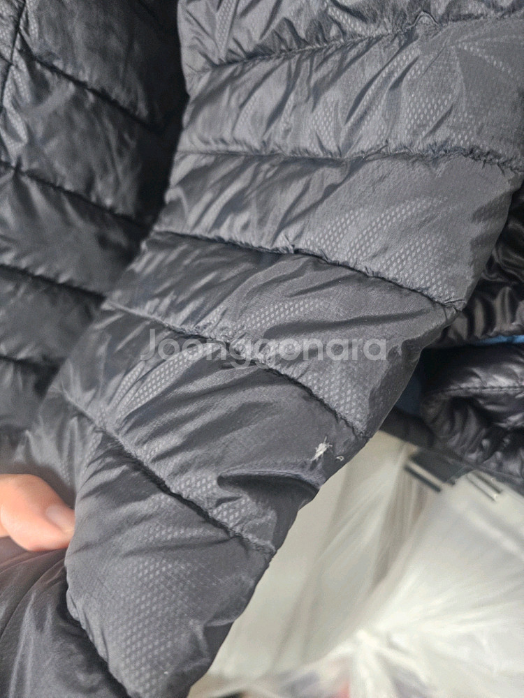 아이더 정품 구스경량패딩 100사이즈 팝니다--2