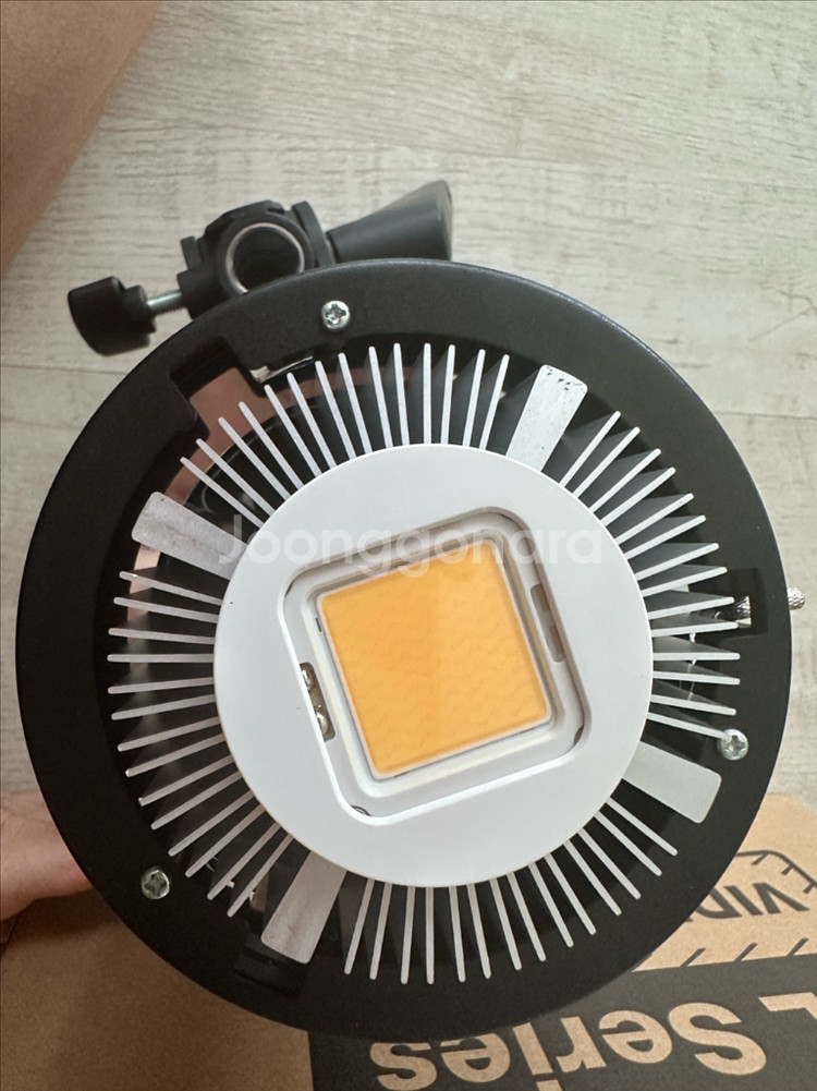 고독스 SL60W 스튜디오 조명--2