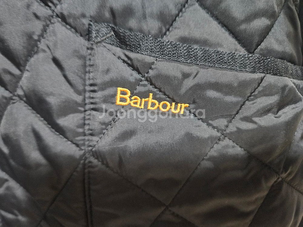 S급/ 바버 퀄팅 패딩 새상품급 사이즈 M--4