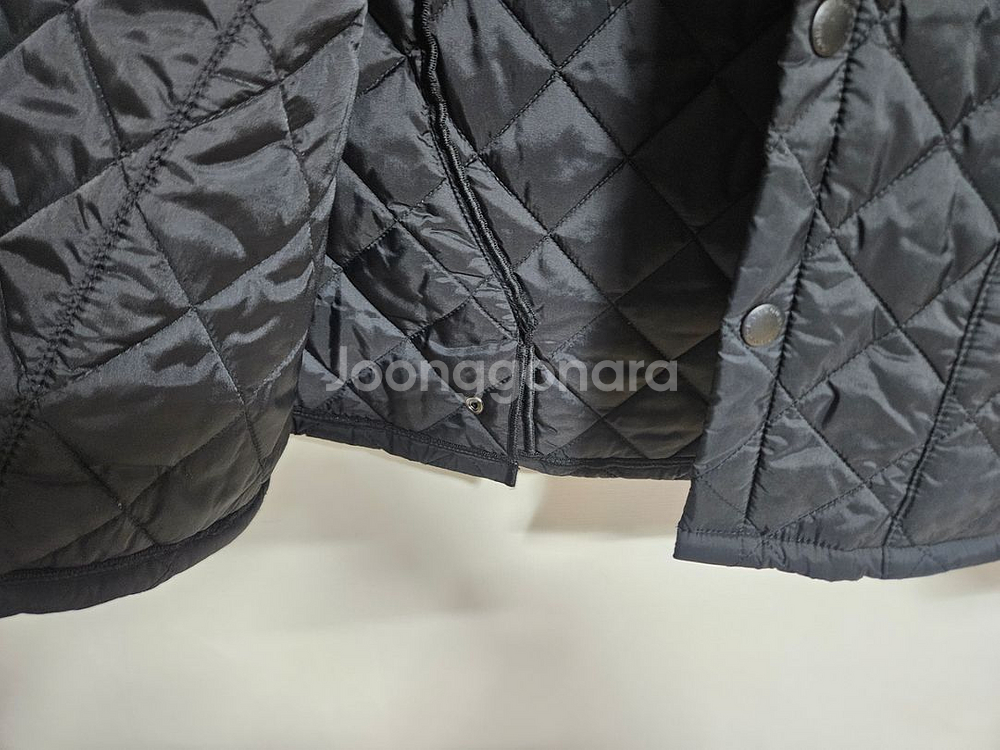 S급/ 바버 퀄팅 패딩 새상품급 사이즈 M--5