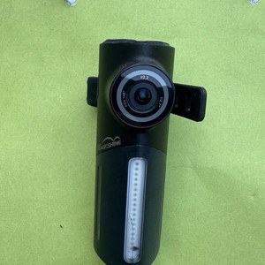 후방 블랙박스 매직샤인 씨미dv 입니다.