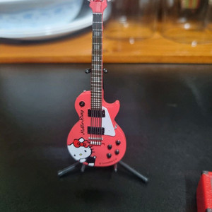 헬로키티 락모노 키티 기타 앰프 일괄 택포 단순전시 두