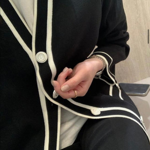 리앙주 제작 가디건