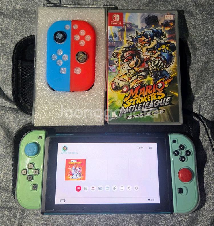 닌텐도 스위치 본체 + 게임칩, Joy-Con 그립톡 등 구성품 전체포함--1