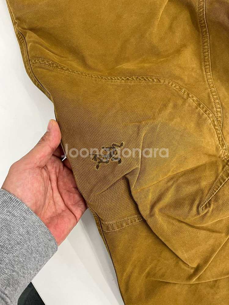 아크테릭스 구형 크로닌 팬츠 32x32 브라운색상--4