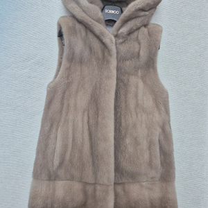 동우모피 밍크 후드롱 베스트