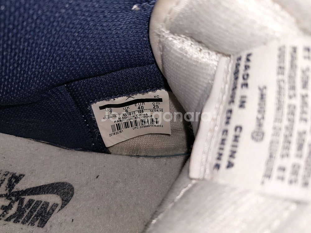 나이키 에어 조던 1 레트로 하이 OG 메탈릭 네이비 맨사이즈 250mm 택포 4만5천원--6