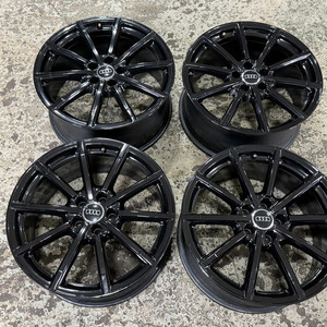 아우디A6 40tdi 스포츠 정품 19인치 휠 판매