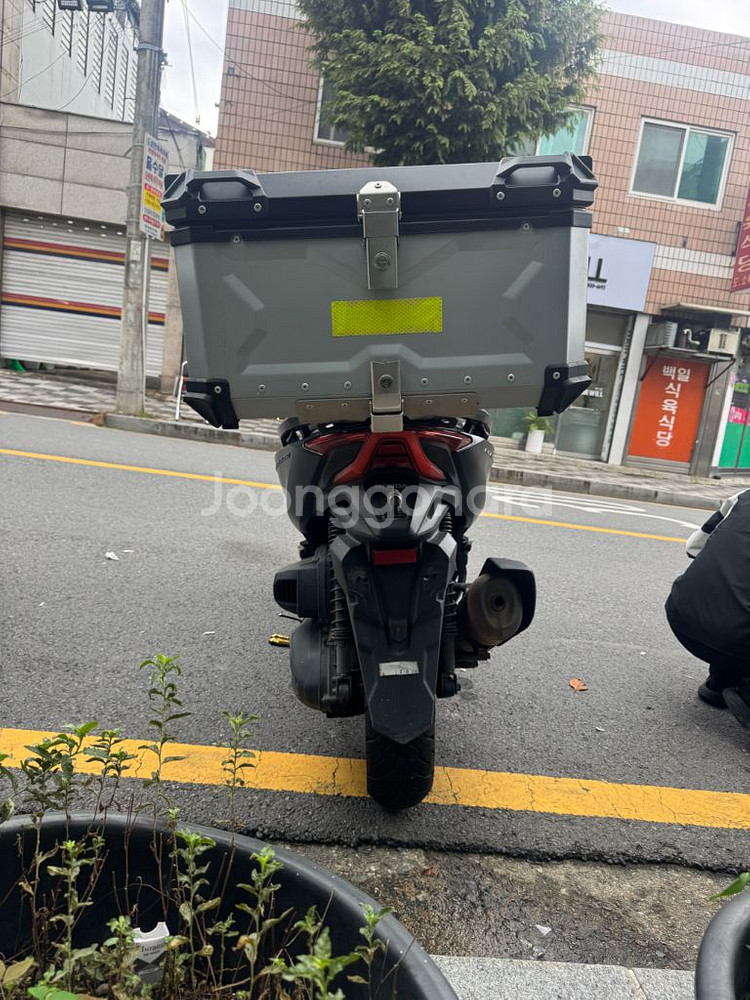 혼다 포르자 350 23년식 팔아요!!--3