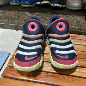 나이키 다이나모고 190