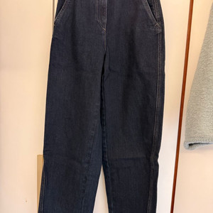 더캐시미어 데님 팬츠