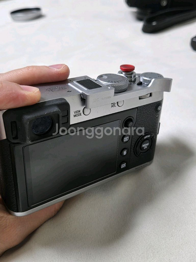 후지필름 X100F 디지털 카메라--3