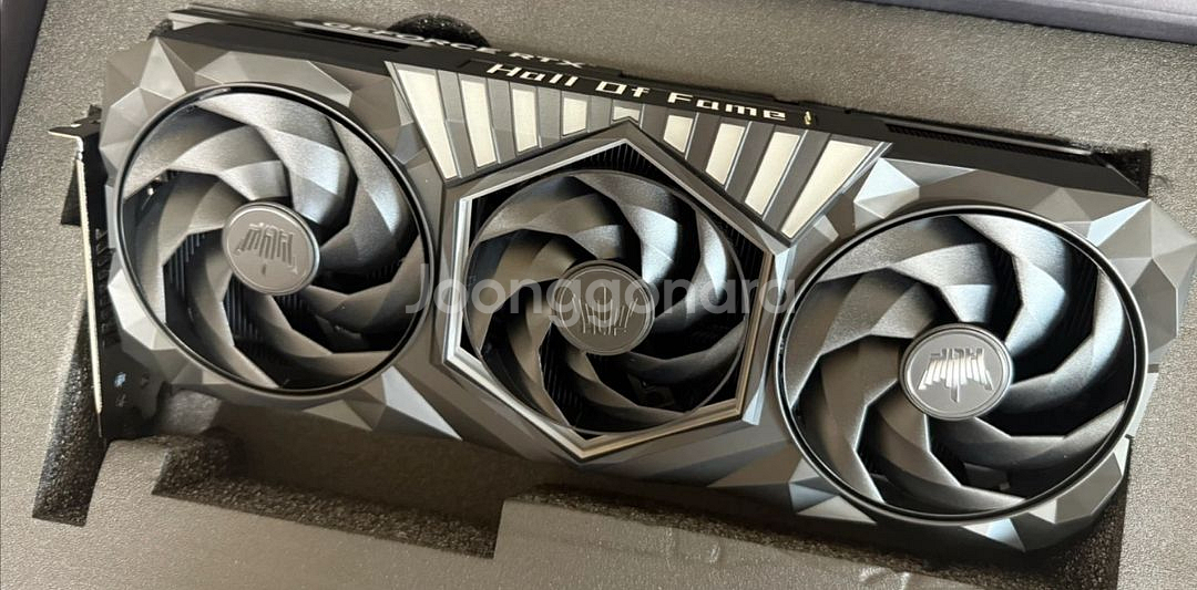 RTX 5070Ti 그래픽카드--1