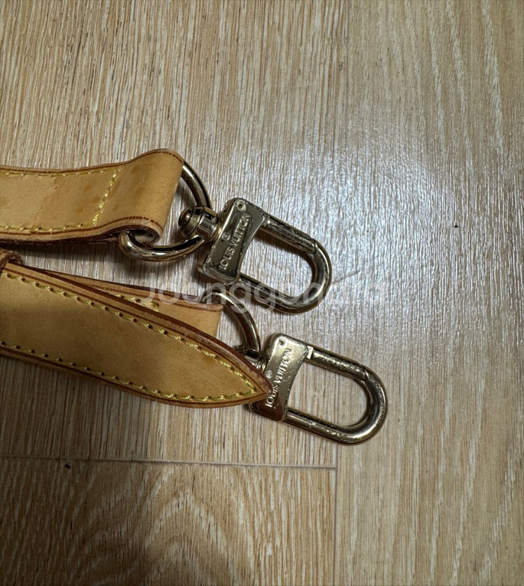 루이비통 가방 키폴 스트랩--3