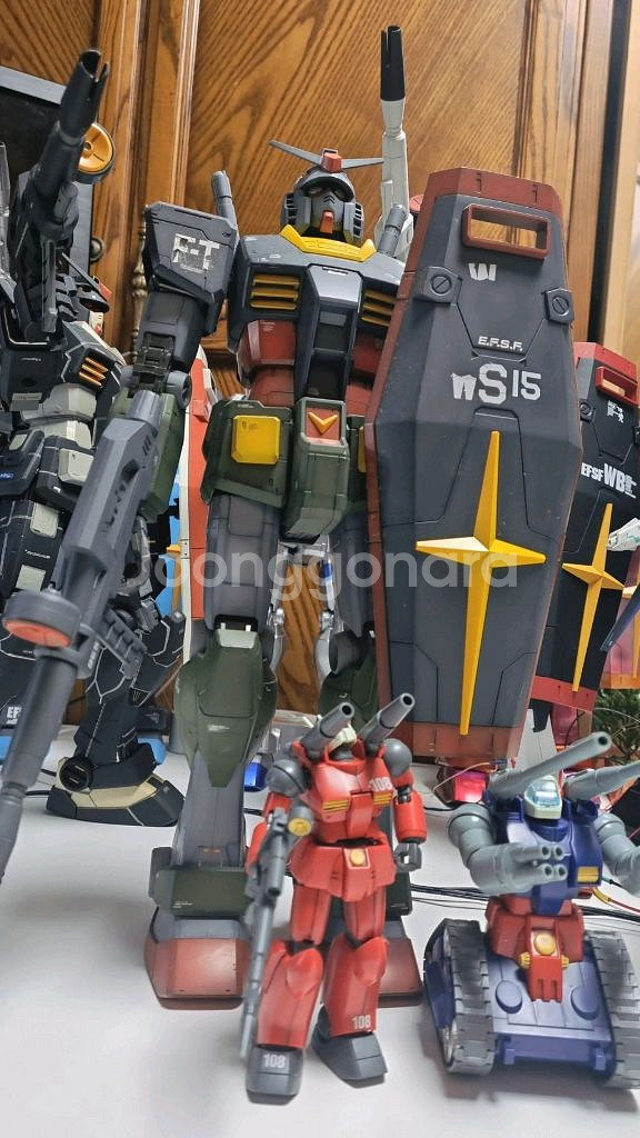 메가급 RX-78-2 쿠니오건담 도색프라모델--2