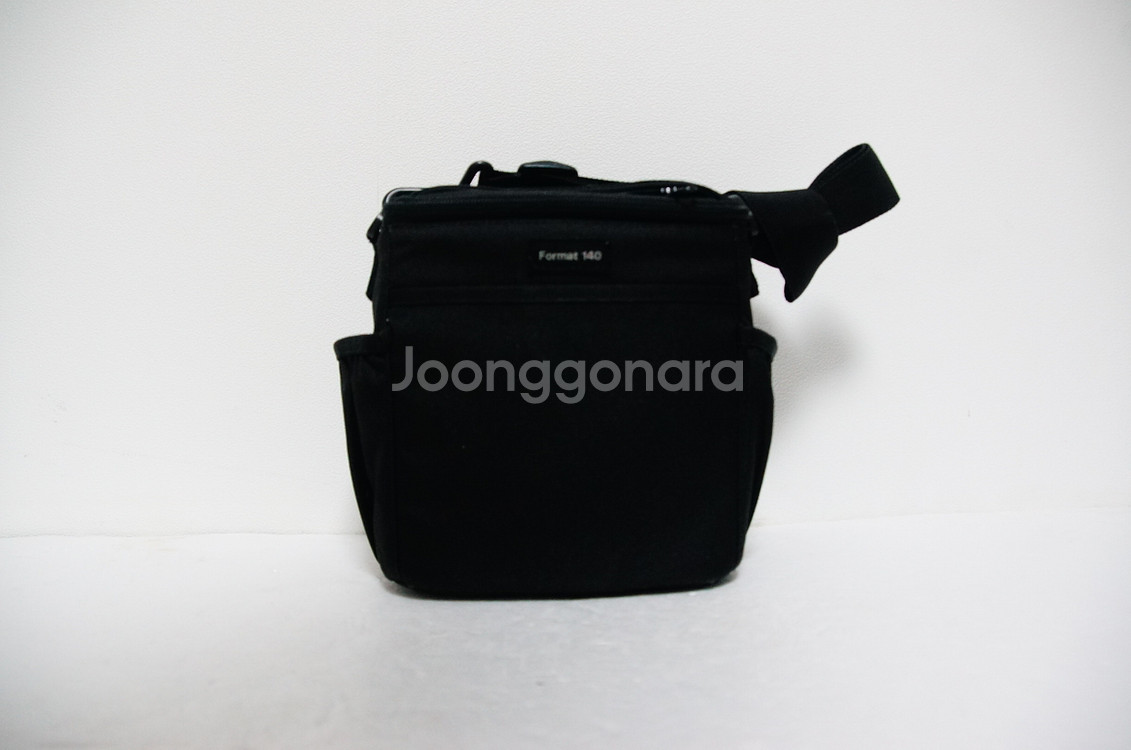 [Lowepro] 포맷140 카메라 가방팝니다.--3