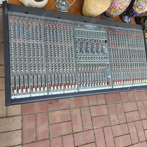 크리스트오디오 PM4000V2 음향 믹싱 콘솔