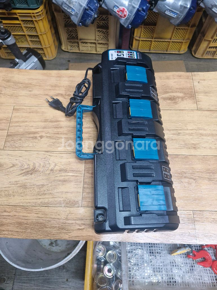 마끼다4구충전기 마끼다충전기 마끼다고속충전기--2