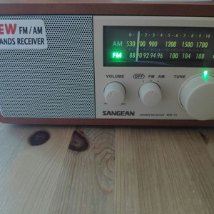 산진 라디오 wr-11