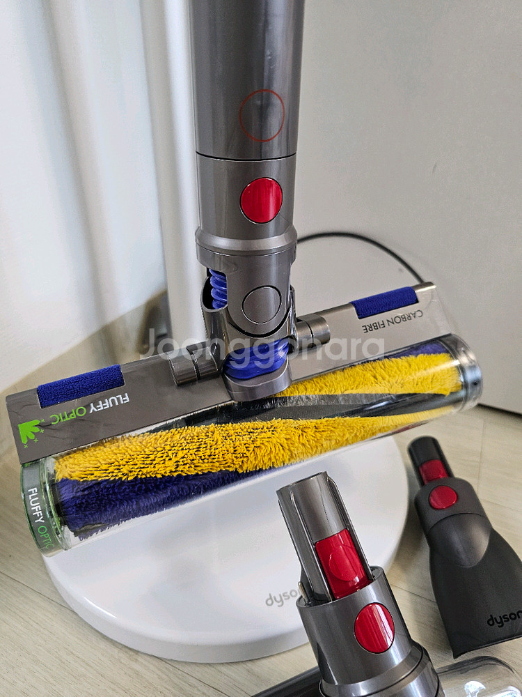 다이슨 마이크로 청소기--4