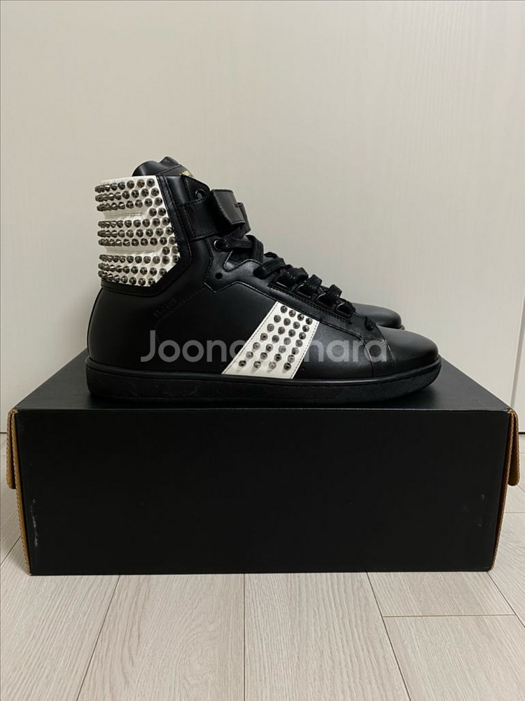 SAINT LAURENT SL/14H STUD SNEAKERS--3