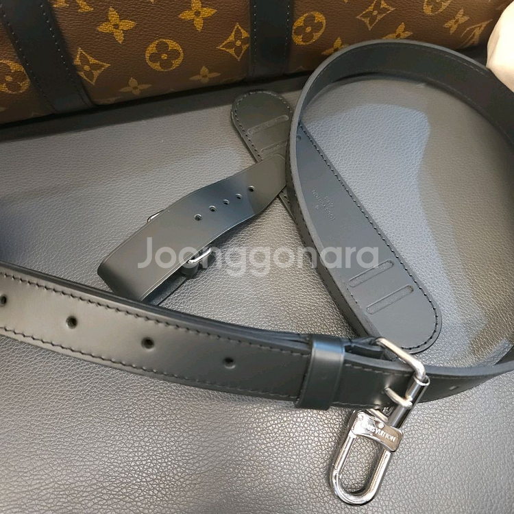 루이비통키폴 마카사르 반둘리에 45 여행가방--5