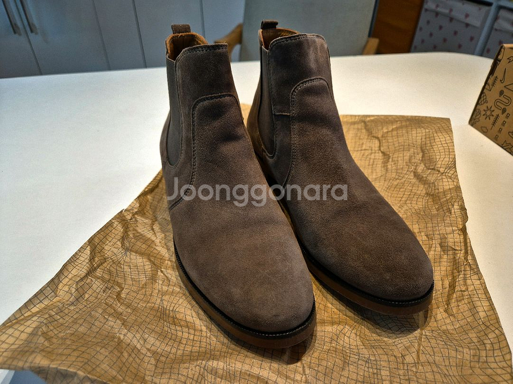 쿠에른 프라하 01 스웨이드 첼시 부츠 250--2