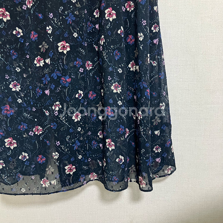 써스데이아일랜드 플라워 롱 원피스--3