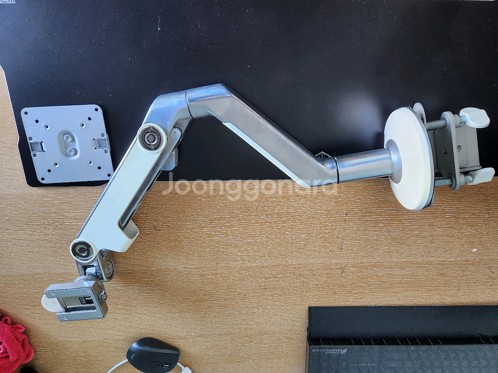 휴먼스케일 M8 모니터암--0